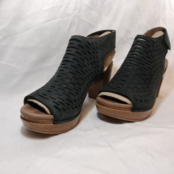 Dansko Reggie Peep Toe Slingback - Picture 2 of 8